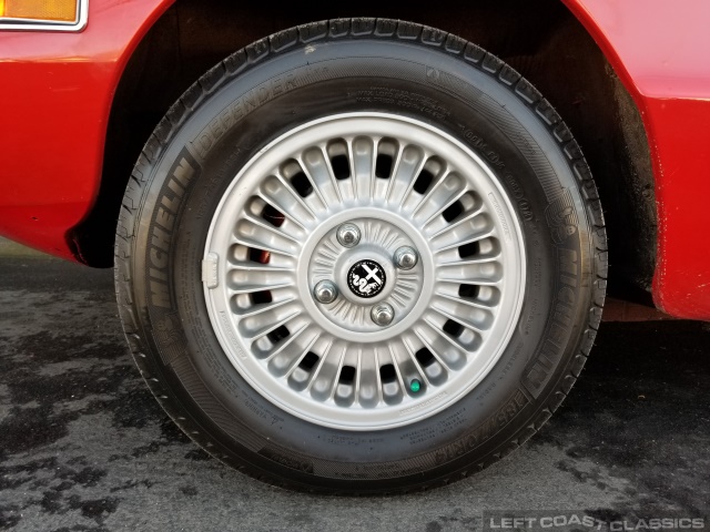 1974-alfa-romeo-spider-veloce-076.jpg