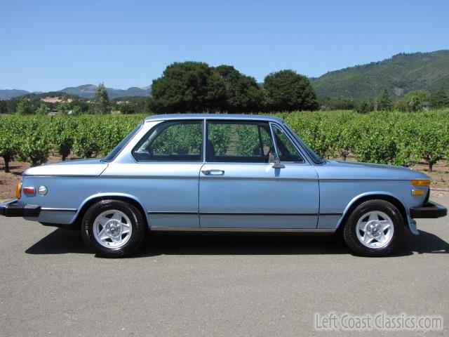 1974-bmw-2002tii-027.jpg