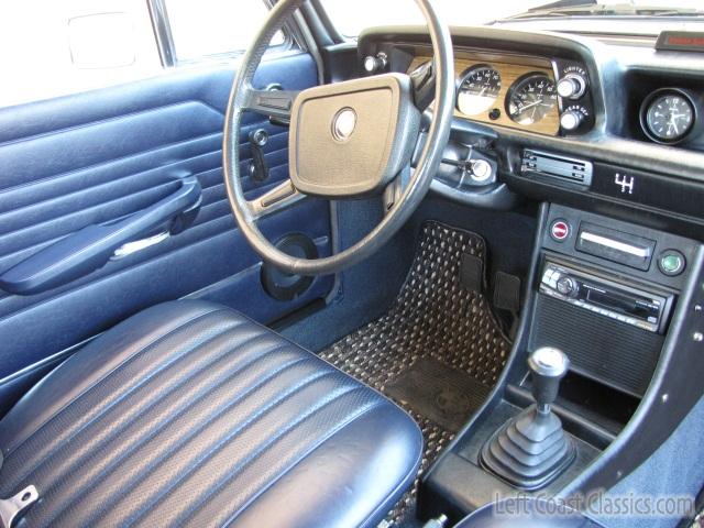 1974-bmw-2002tii-136.jpg