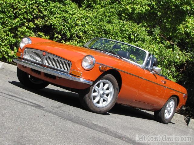 1974-mgb-roadster-004.jpg