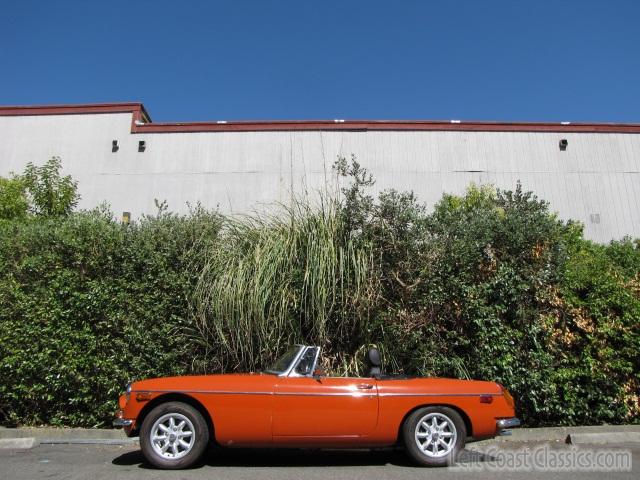 1974-mgb-roadster-009.jpg