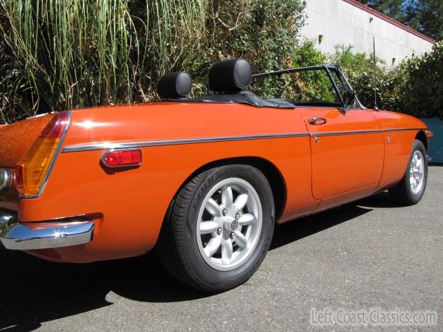 1974-mgb-roadster-042.jpg