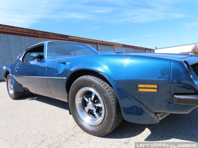 1975-pontiac-firebird-transam-074.jpg