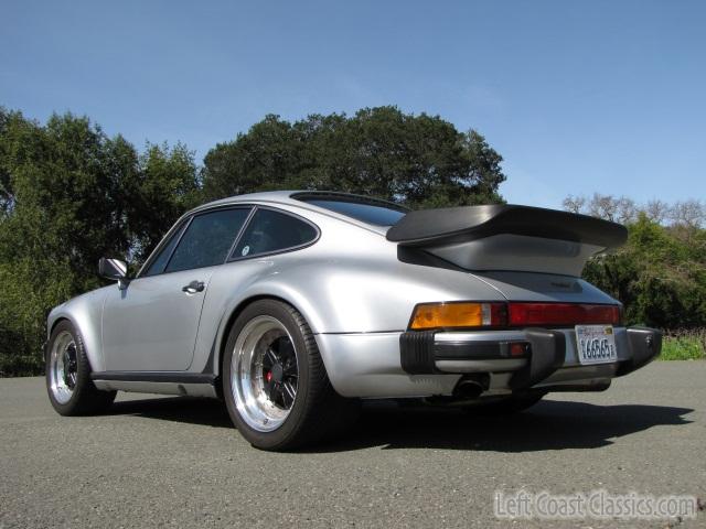 1976-porsche-911-turbo-801.jpg