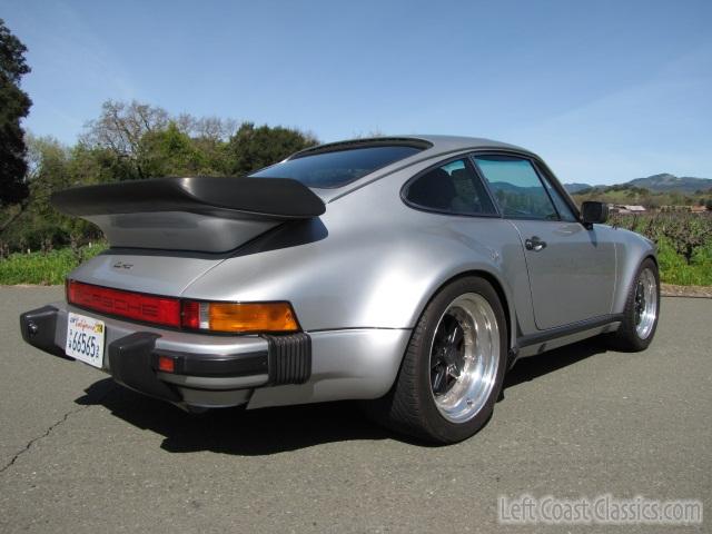 1976-porsche-911-turbo-821.jpg