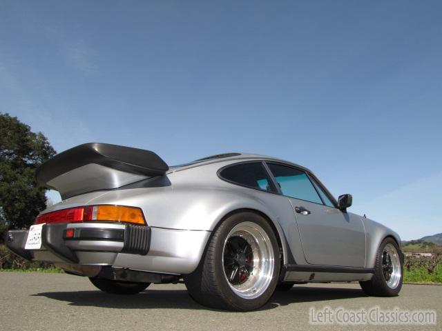 1976-porsche-911-turbo-830.jpg