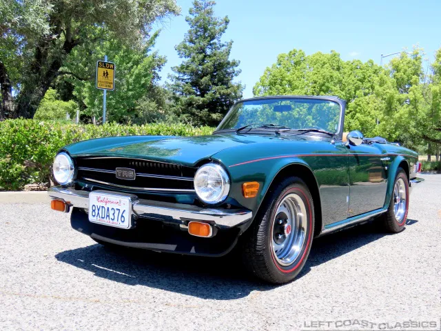 1976 Triumph TR6 Slide Show