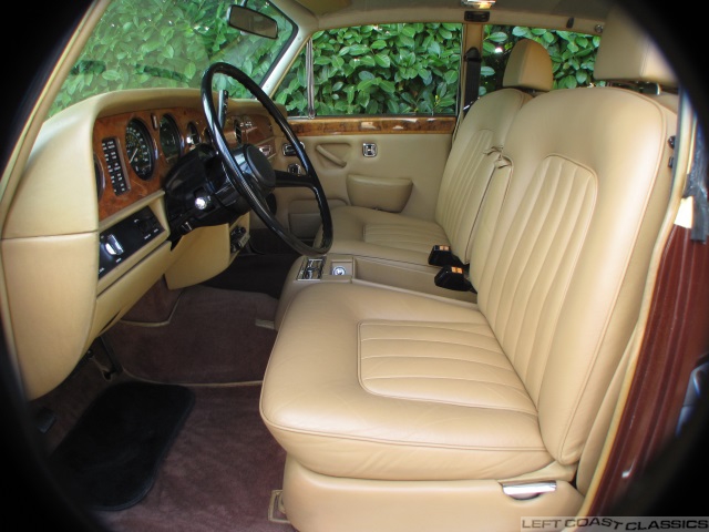 1978-rolls-royce-silver-shadow-ii-083.jpg