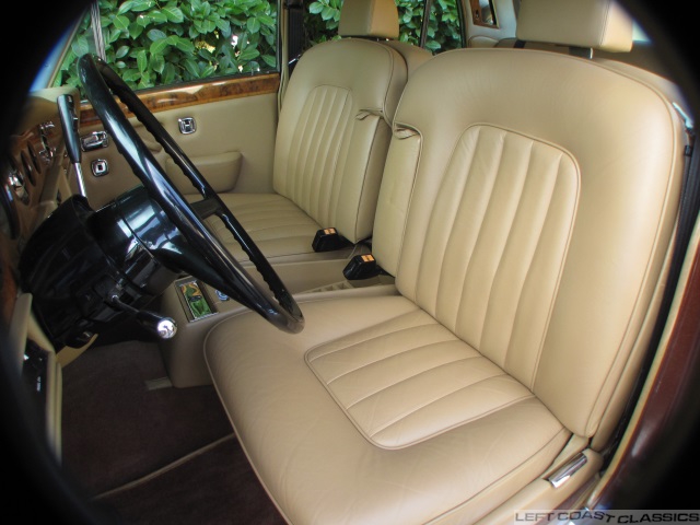 1978-rolls-royce-silver-shadow-ii-091.jpg