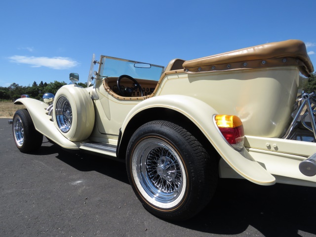 1979-excalibur-phaeton-062.jpg