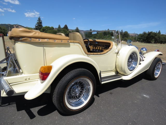 1979-excalibur-phaeton-064.jpg