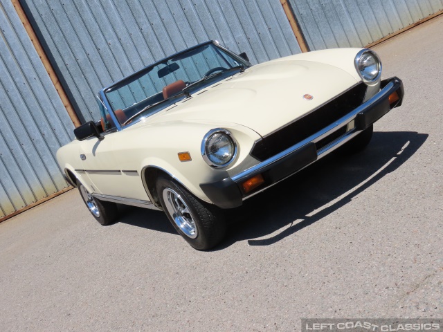 1979-fiat-124-spider-040.jpg