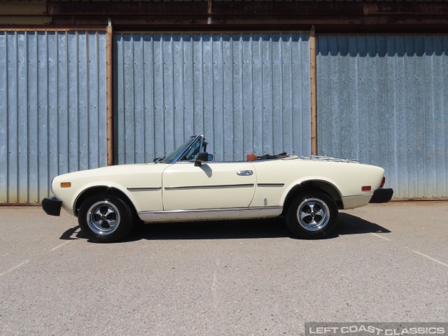 1979-fiat-124-spider-164.jpg