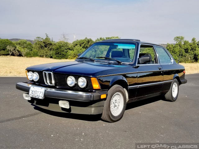 1983 BMW 320is Slide Show