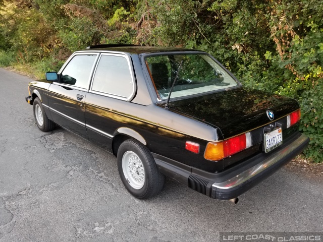 1983-bmw-320is-011.jpg