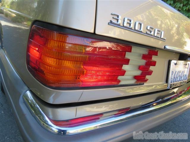 1983-mercedes-380sel-032.jpg