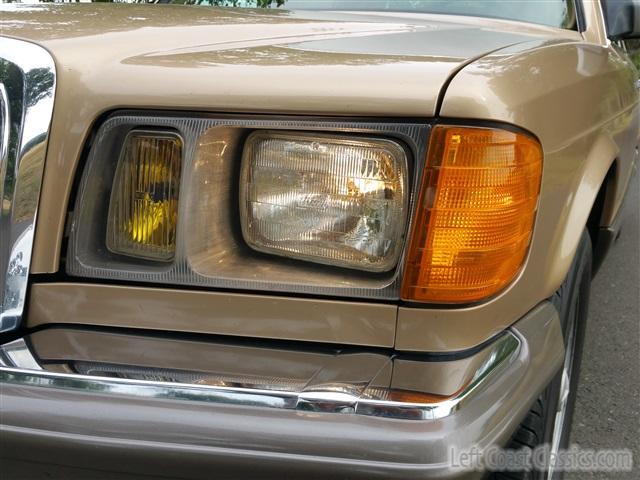 1984-mercedes-benz-300sd-054.jpg