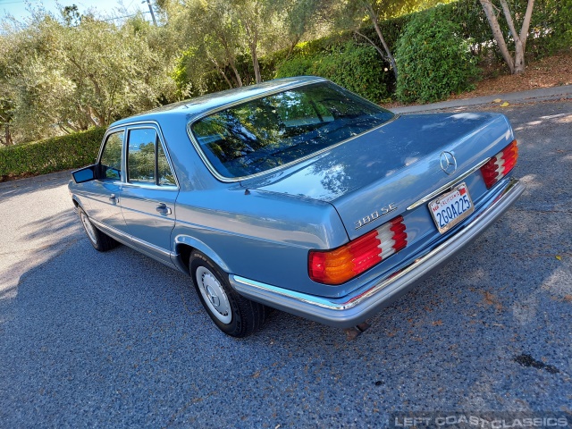 1984-mercedes-benz-380se-007.jpg