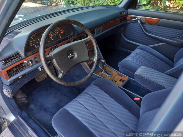 1984-mercedes-benz-380se-085.jpg