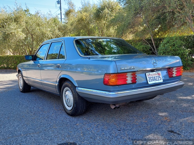 1984-mercedes-benz-380se-167.jpg