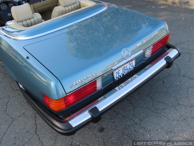 1984-mercede-benz-380sl-r107-080.jpg