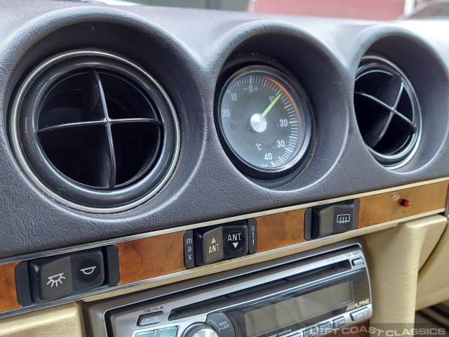 1984-mercede-benz-380sl-r107-102.jpg