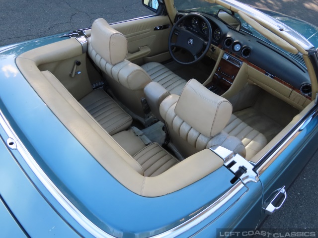 1984-mercede-benz-380sl-r107-118.jpg