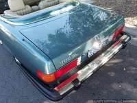 1984-mercede-benz-380sl-r107-079