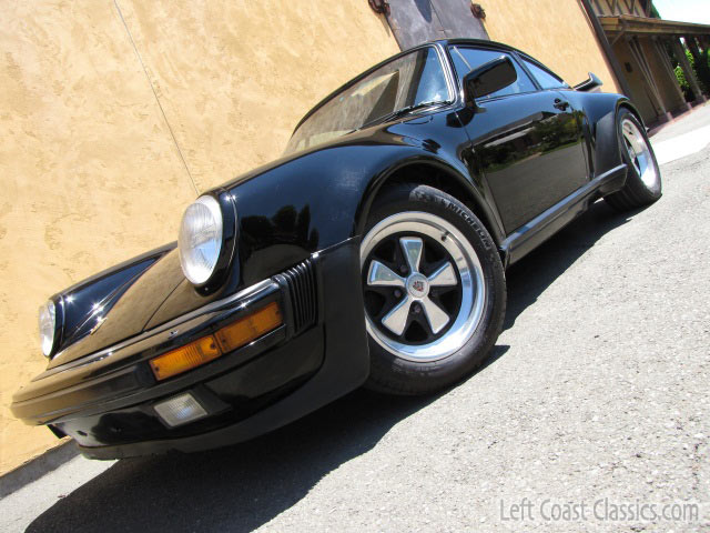 1984 Porsche 911 Sunroof Coupe Slide Show