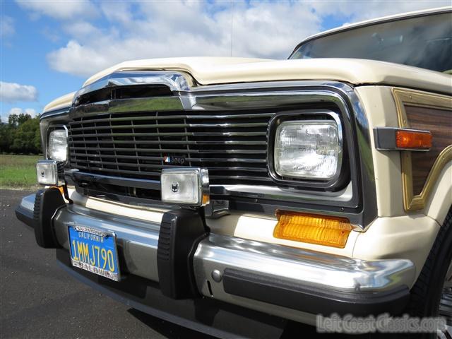 1985-jeep-grand-wagoneer-057.jpg