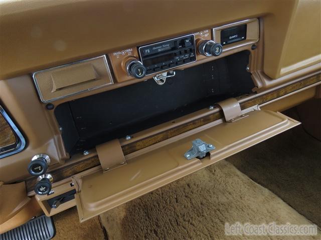 1985-jeep-grand-wagoneer-163.jpg