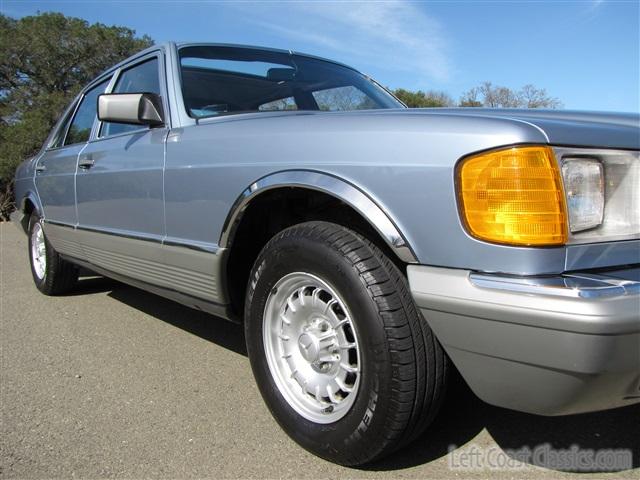 1985-mercedes-380se-055.jpg