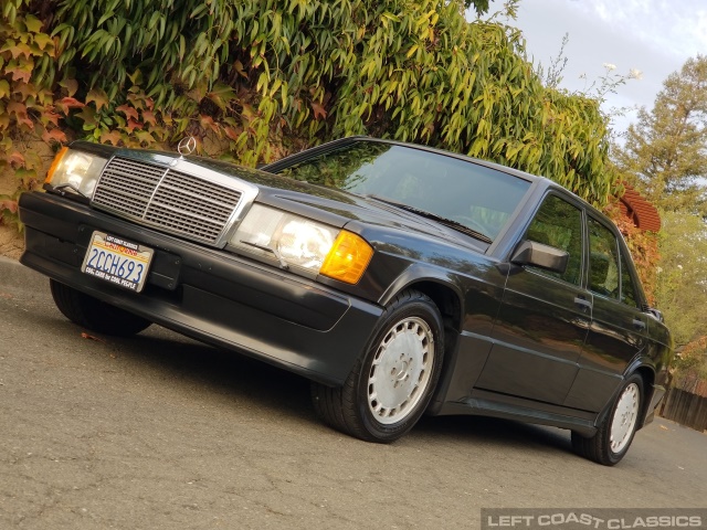 1985-mercedes-benz-190e-cosworth-004.jpg