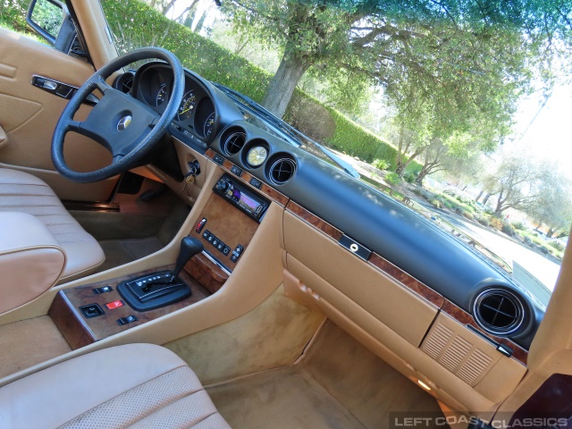 1985-mercedes-benz-380sl-128.jpg