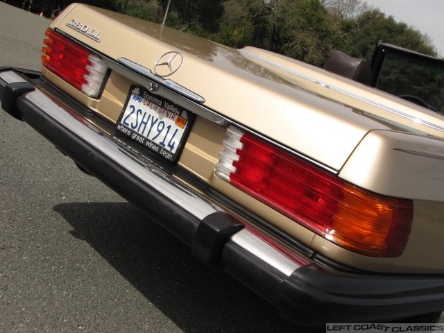 1985-mercedes-benz-380sl-061.jpg