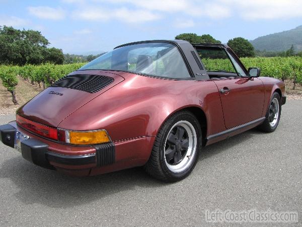 1985-porsche-911-carrera-810.jpg