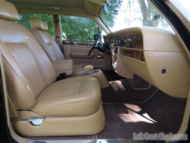 1985-rolls-royce-silver-spur-175.jpg