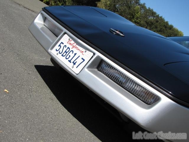 1986-chevrolet-corvette-convertible-0041.jpg