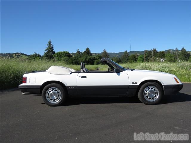 1986-ford-mustang-gt-convertible-261.jpg