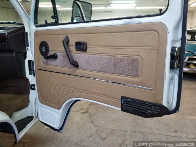 1986-vw-westfalia-camper-096.jpg