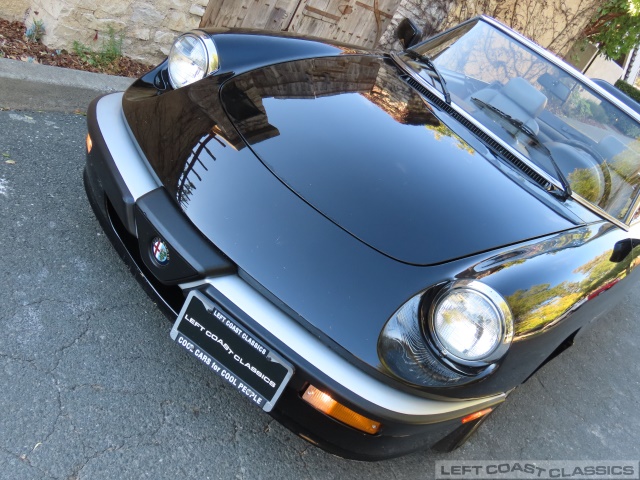 1987-alfa-romeo-spider-125.jpg