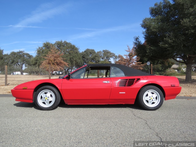 1987-ferrari-mondial-016.jpg