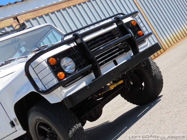 1987-land-rover-defender-110-043.jpg