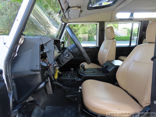 1987-land-rover-defender-110-087.jpg