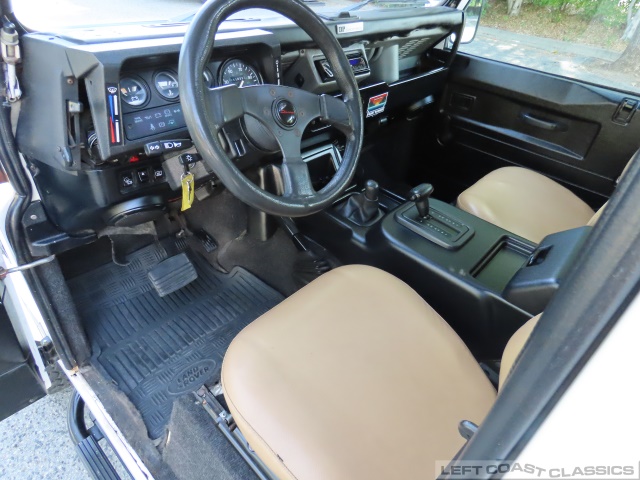 1987-land-rover-defender-110-089.jpg