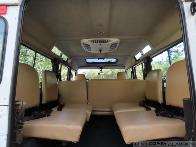 1987-land-rover-defender-110-122.jpg