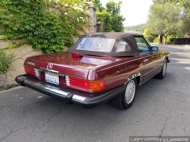 1987-mercedes-benz-560sl-026.jpg