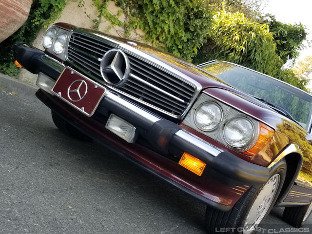 1987-mercedes-benz-560sl-049.jpg