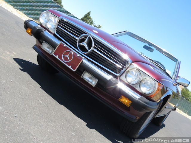 1987-mercedes-benz-560sl-050.jpg