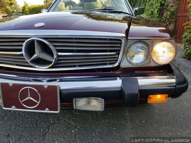 1987-mercedes-benz-560sl-077.jpg